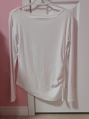 abercrombie kids White Long-Sleeve Crewneck Top